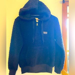 Women’s sweatshirt